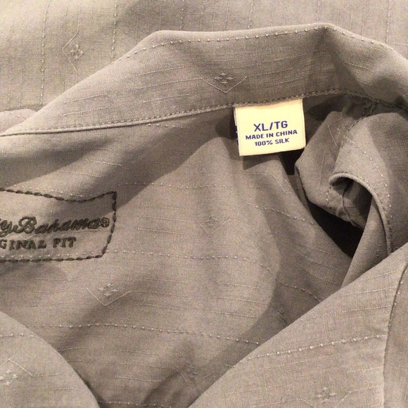 TOMMY BAHAMA Neutral Gray Short Sleeve Silk Camp Button Up Shirt size XL - Picture 5 of 5